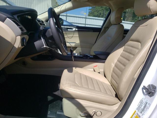 3FA6P0HDXGR286002 Ford FUSION SE