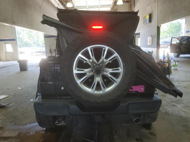1C4HJXDG3JW133902 Jeep WRANGLER U