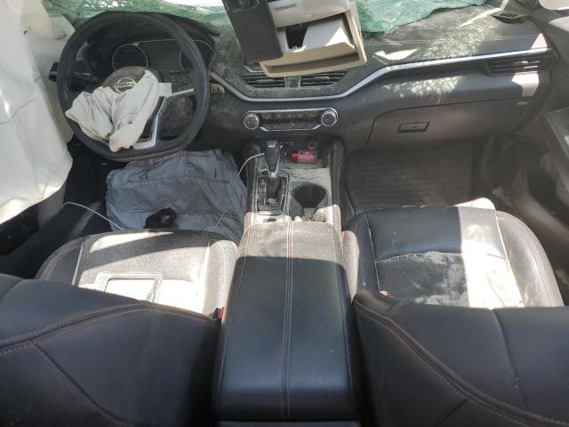 1N4BL4CW5KN301379 Nissan 2019