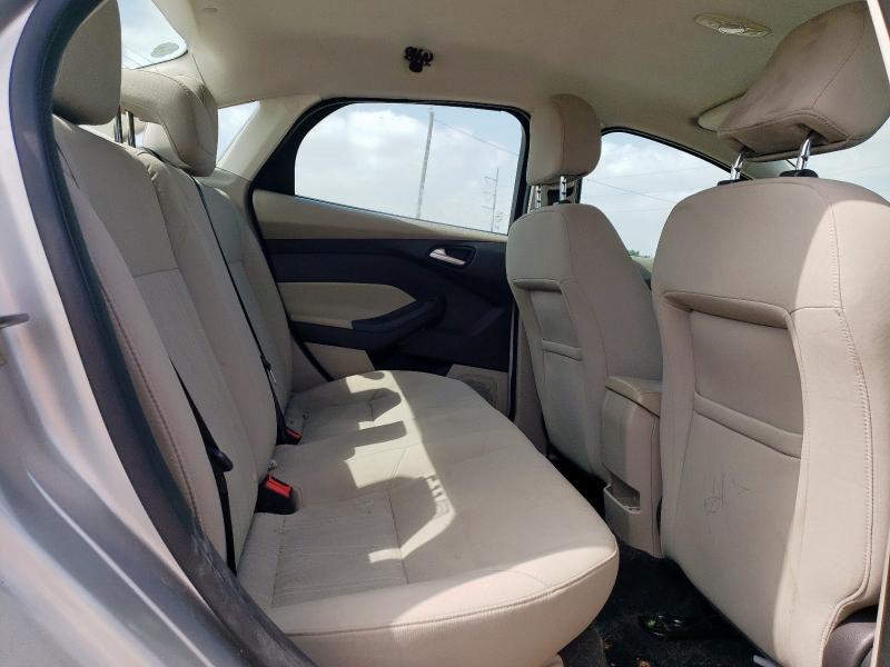 1FADP3F22FL343834 Ford 2015