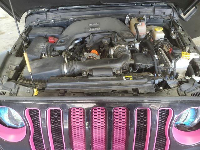 1C4HJXDG3JW133902 Jeep WRANGLER U