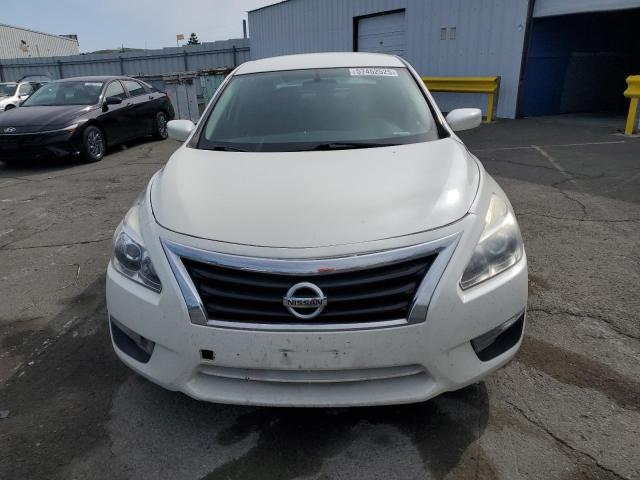 1N4AL3AP0FC570456 Nissan 2015