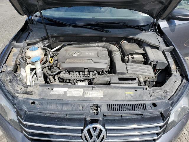 1VWAT7A39FC019650 Volkswagen 2015