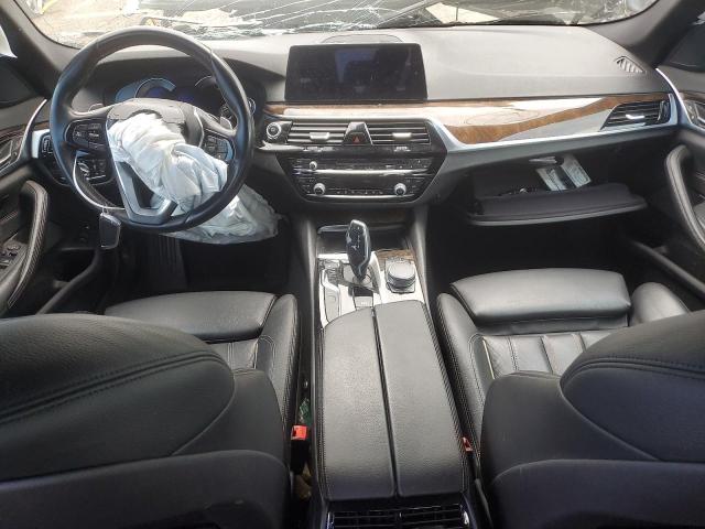 WBAJA9C53JB033199 BMW 530e