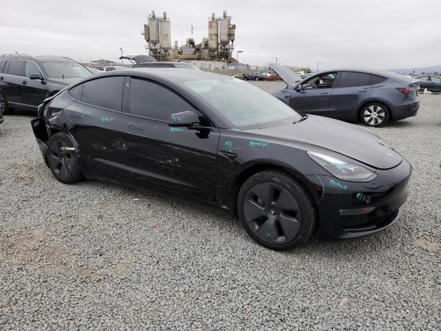 5YJ3E1EB6NF238104 Tesla 2022