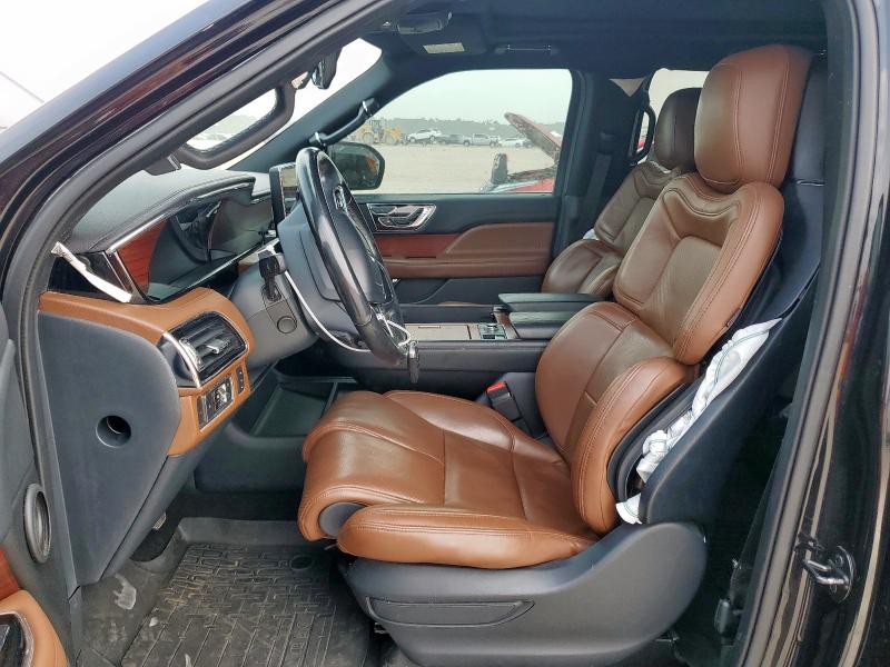 5LMJJ2LT9NEL01131 Lincoln Navigator