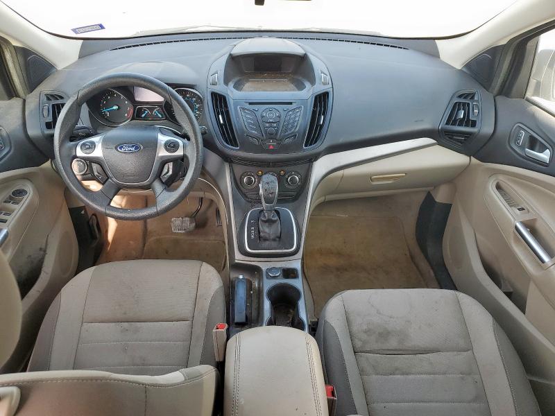 1FMCU0GX0EUB15200 Ford Escape
