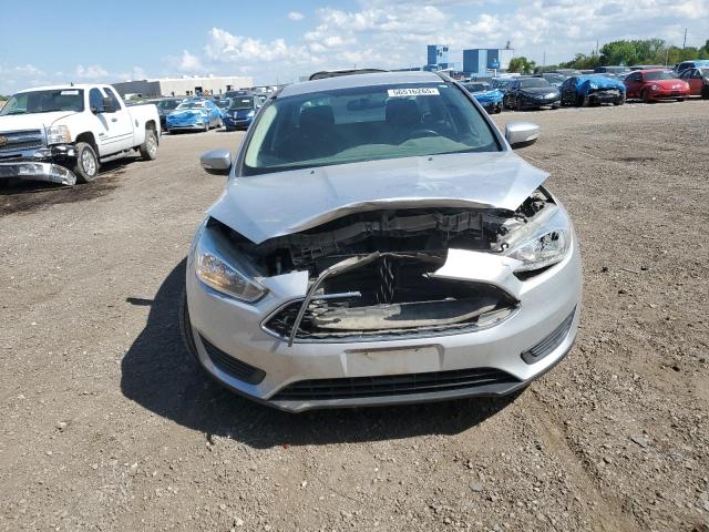 1FADP3F24HL308294 Ford FOCUS SE