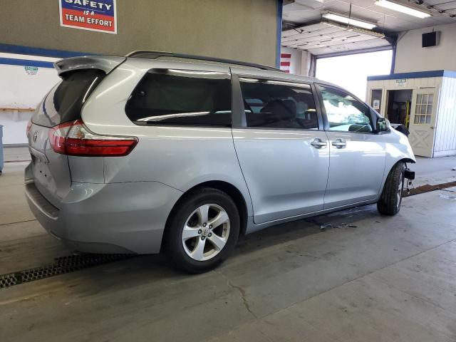 5TDKK3DC1FS571821 Toyota SIENNA LE
