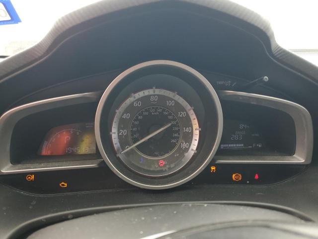 JM1BM1V78E1115584 Mazda pe