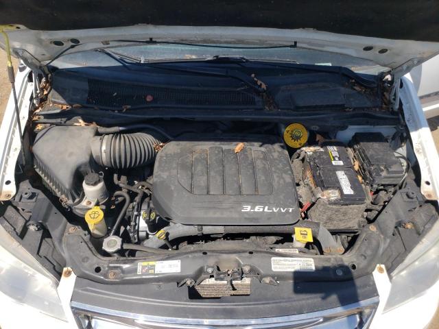 2C4RC1CG7ER454692 Chrysler TOWN & COU