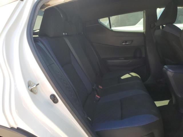 JTNKHMBX6L1067070 Toyota C-HR XLE