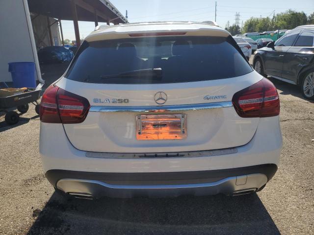 WDCTG4GB8KJ549895 Mercedes-Benz GLA 250 4M