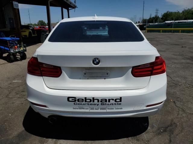 WBA3C3C53EP661398 BMW 320i