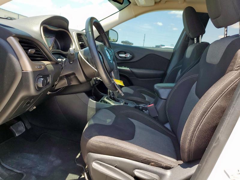 1C4PJLAB8GW315472 Jeep CHEROKEE S