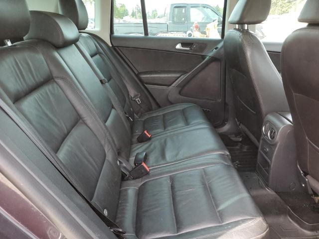 WVGAV7AX5GW529053 Volkswagen 2016