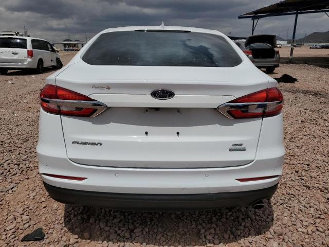 3FA6P0HD5KR232731 Ford FUSION SE