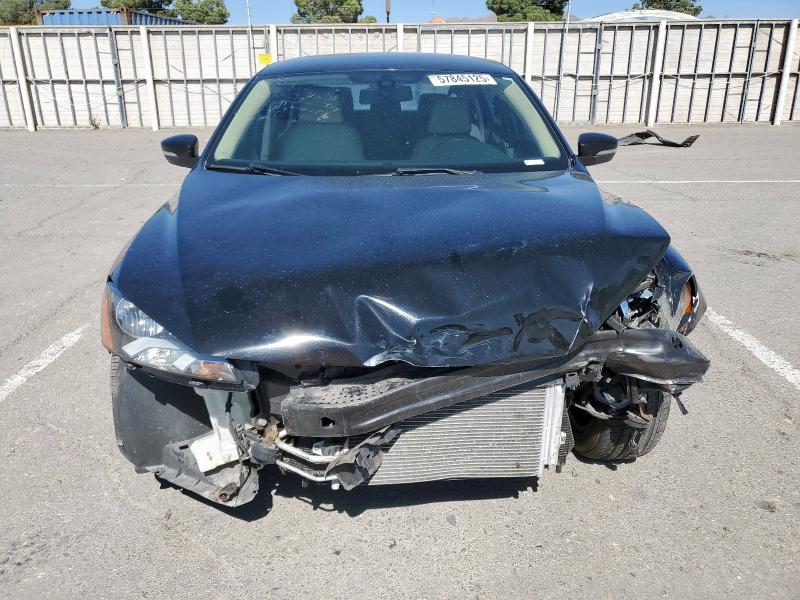 1VWAT7A33FC082081 Volkswagen PASSAT S