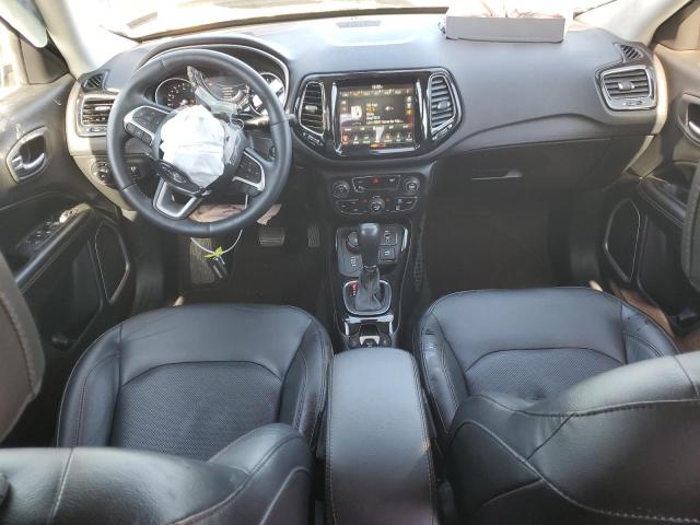3C4NJDCB9JT176251 Jeep COMPASS LI