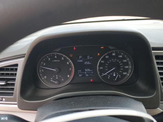 5NPD74LF4JH371817 Hyundai ELANTRA SE