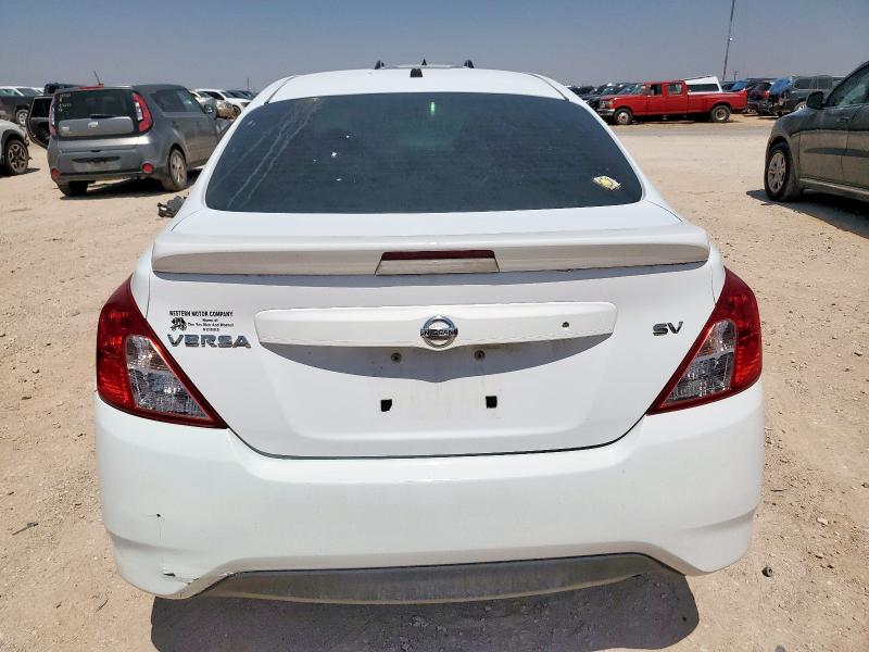 3N1CN7AP7HK443305 Nissan 2017