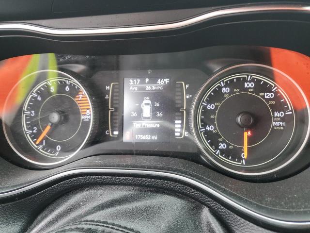 1C4PJMLXXKD218714 Jeep CHEROKEE L