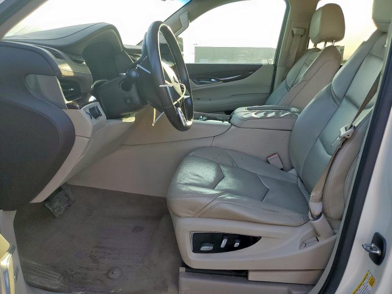 1GYS3NKJ5FR735736 Cadillac ESCALADE P