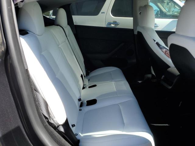 7SAYGDED2SF319036 Tesla Model Y