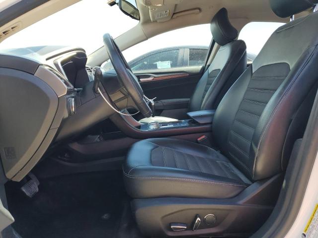 3FA6P0LU7HR230527 Ford FUSION SE