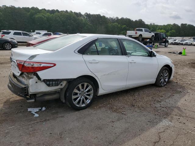 4T4BF1FK0FR473664 Toyota CAMRY LE