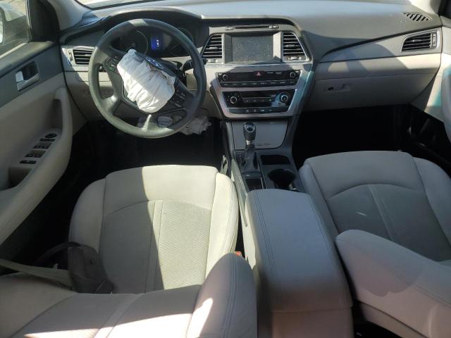 5NPE24AFXHH590961 Hyundai 2017