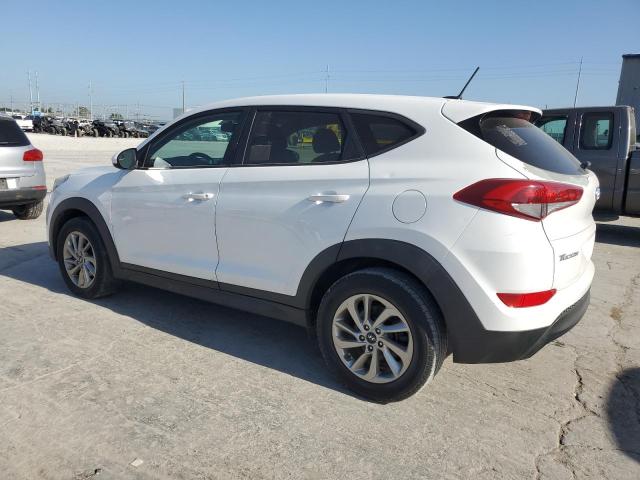 KM8J23A42HU324505 Hyundai TUCSON SE
