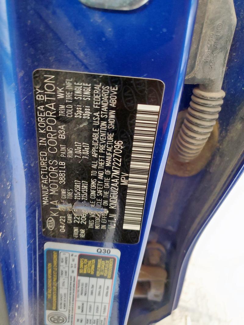 KNDEU2AA7M7227096 KIA SELTOS S