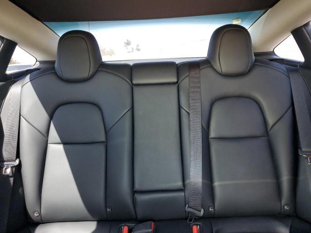 5YJ3E1EB5NF275094 Tesla 2022