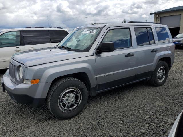 1C4NJPBB7GD711496 auction archive image