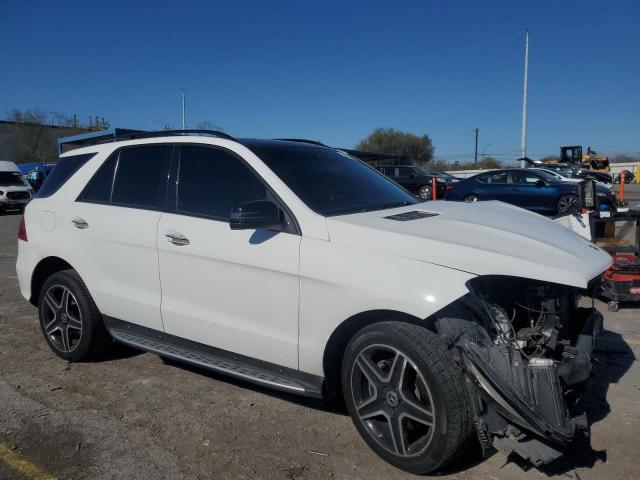 4JGDA5JB0HA990502 Mercedes-Benz m276