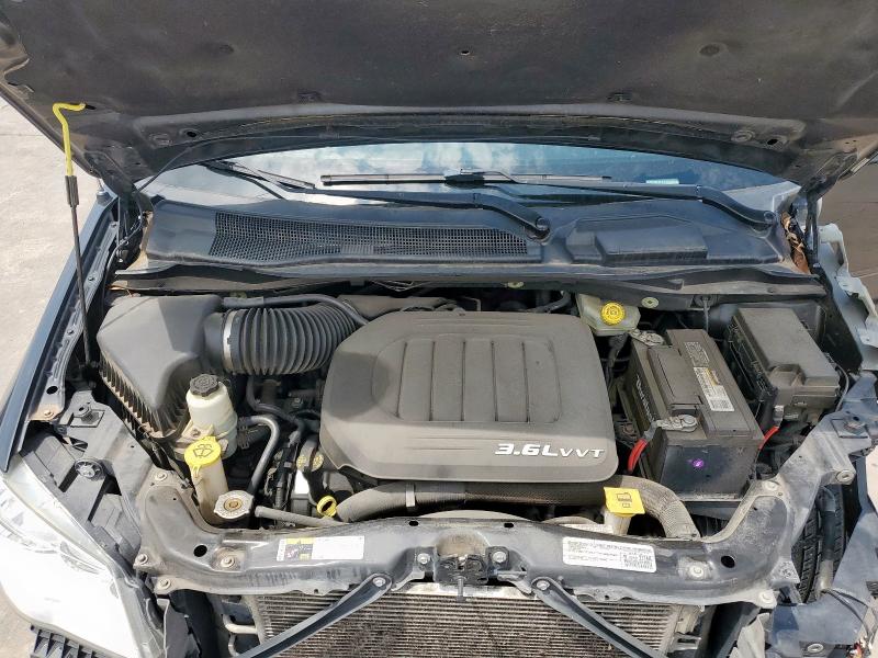 2C4RC1BG3FR645447 Chrysler TOWN & COU