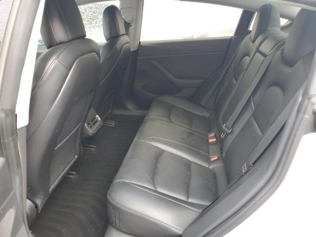 5YJ3E1EBXMF924841 Tesla 2021