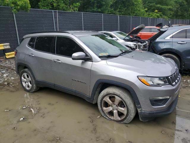 3C4NJDBB8JT272857 Jeep COMPASS LA