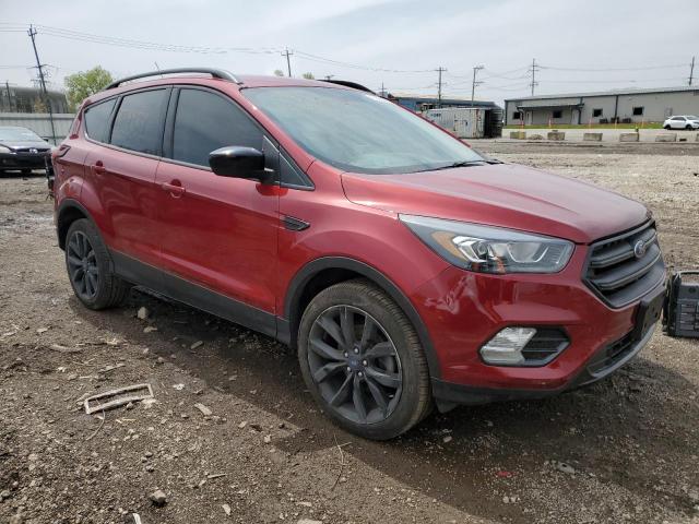 1FMCU0GD5KUB24167 Ford ESCAPE SE