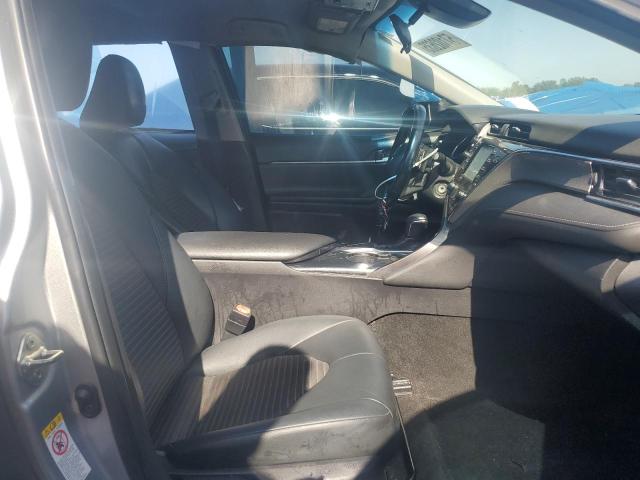 4T1B11HK3JU649038 Toyota CAMRY L