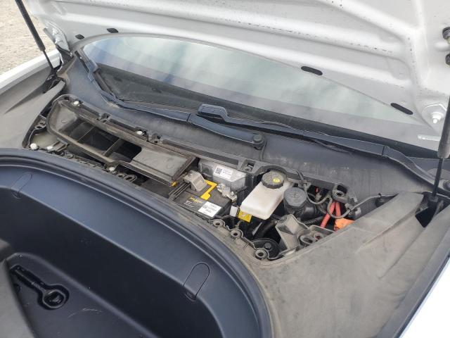 5YJ3E1EB4KF530328 Tesla MODEL 3