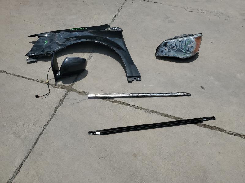 2C4RC1BG3FR645447 Chrysler TOWN & COU