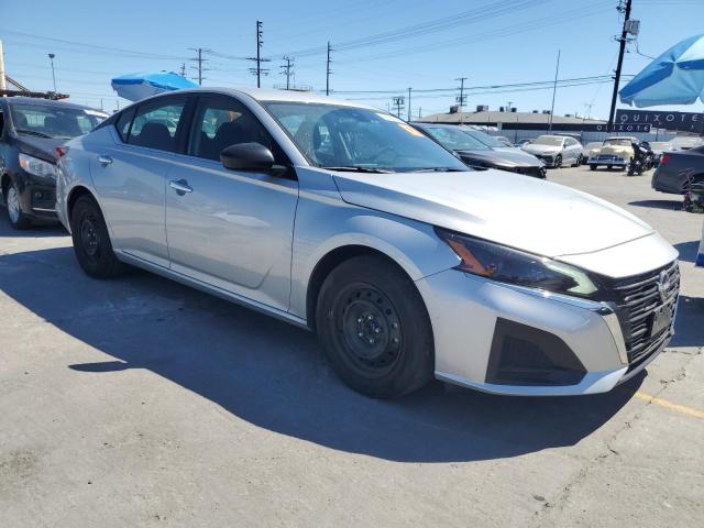 1N4BL4BV8RN375818 Nissan 2024