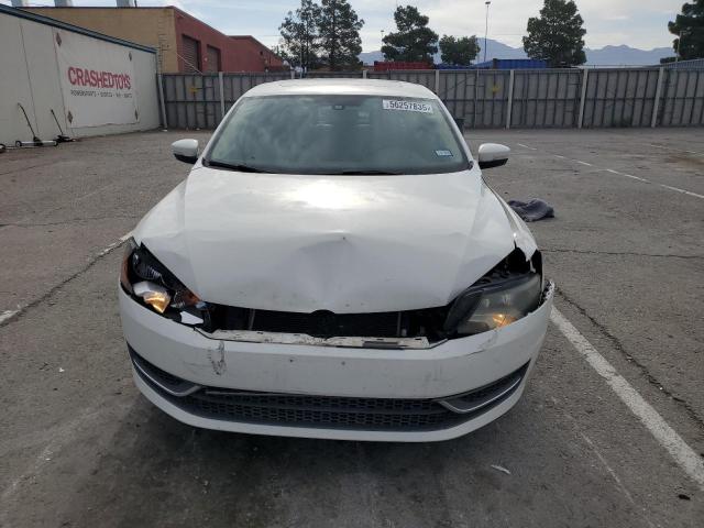 1VWBV7A39FC090734 Volkswagen PASSAT SE