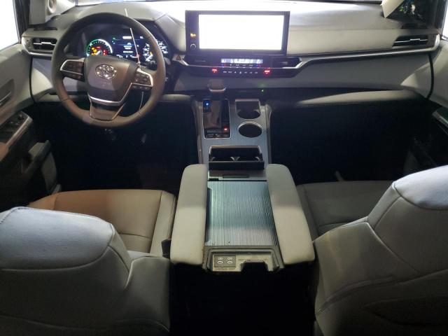5TDJSKFC6SS172710 Toyota SIENNA XLE