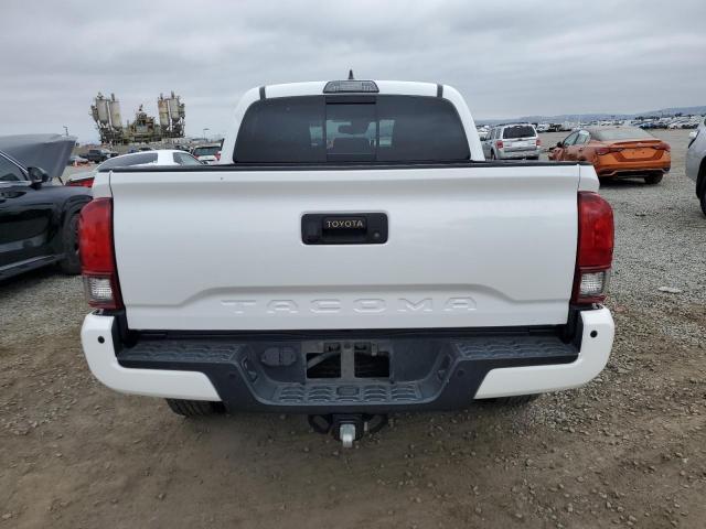 3TMCZ5AN5JM181489 Toyota TACOMA DOU