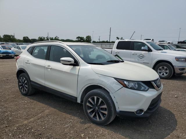 JN1BJ1CR6HW118149 Nissan ROGUE SPOR