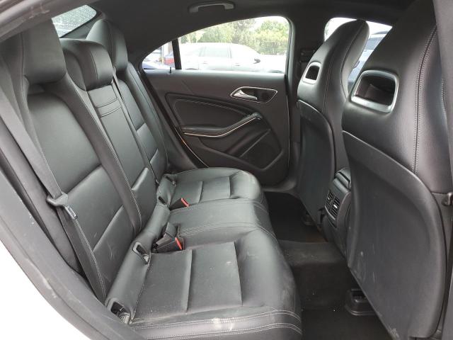 WDDSJ4GB8GN362343 Mercedes-Benz CLA 250 4M