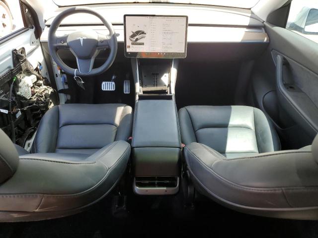 5YJYGDEE0LF022323 Tesla 2020